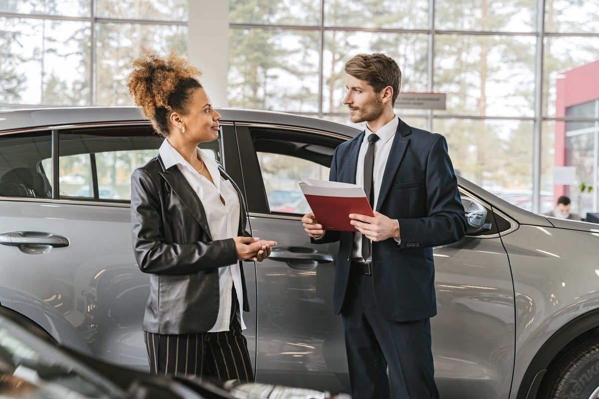 Read more about the article Creating a Winning Sales Process for the Modern Car Buyer